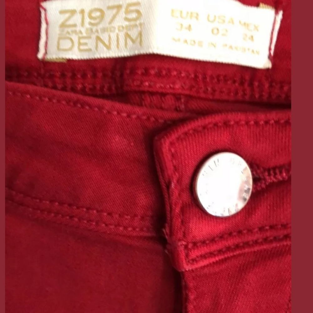 Z1975 Red Mid Rise Stretch Jeans Size 26 EU 34 - Picture 6 of 7
